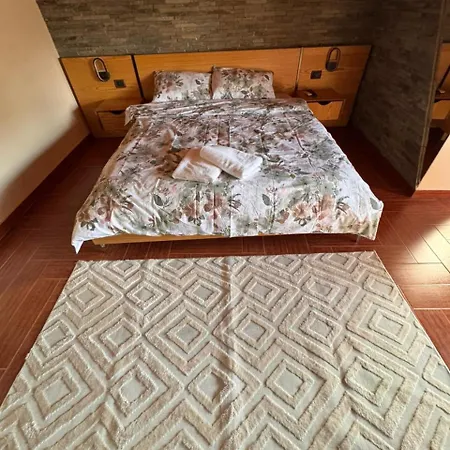 Lura Hotel Tirana
