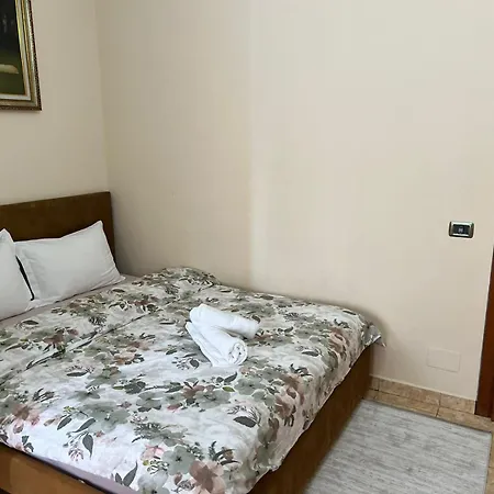 Lura Hotel