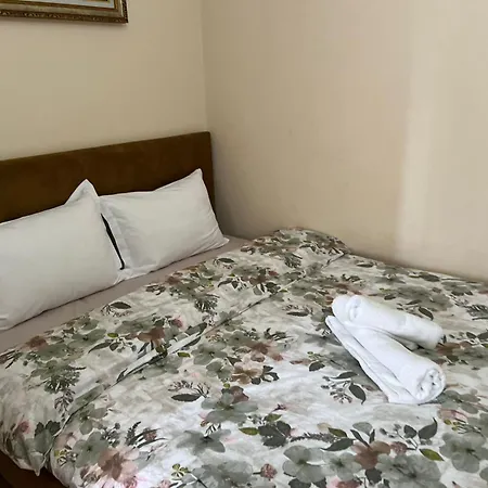 Lura Hotel Tirana